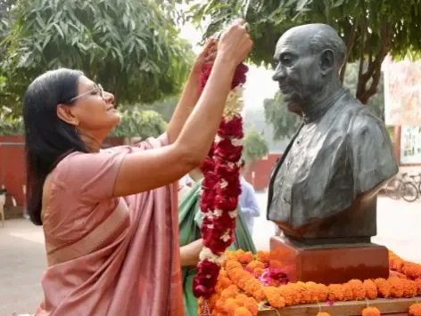 क्या नंदिता दास ने अपने बचपन के स्कूल में जाकर पुरानी यादों को ताजा किया?