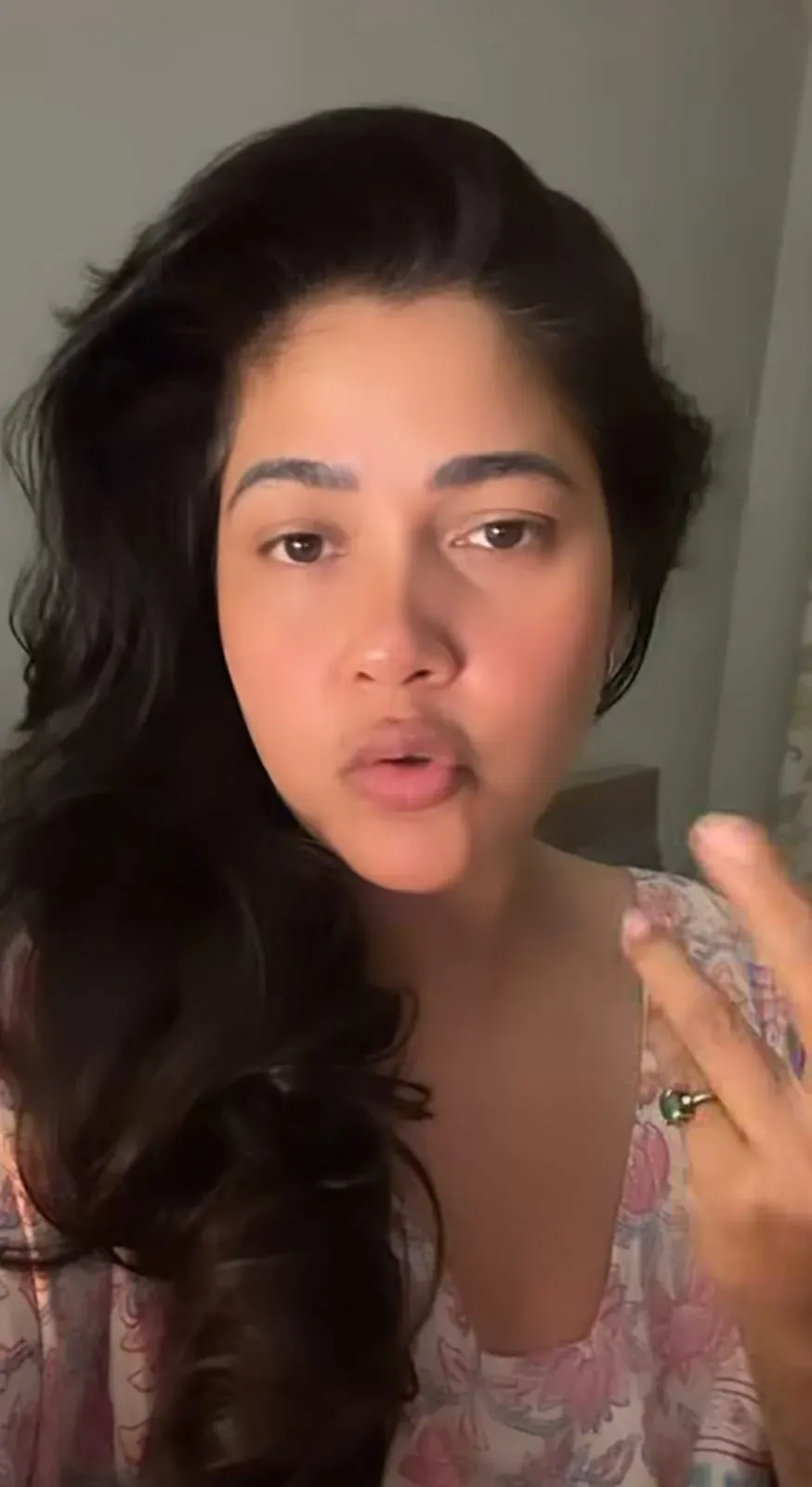 Narayani Shastri rushed to hospital at 2 AM after severe abdominal pain