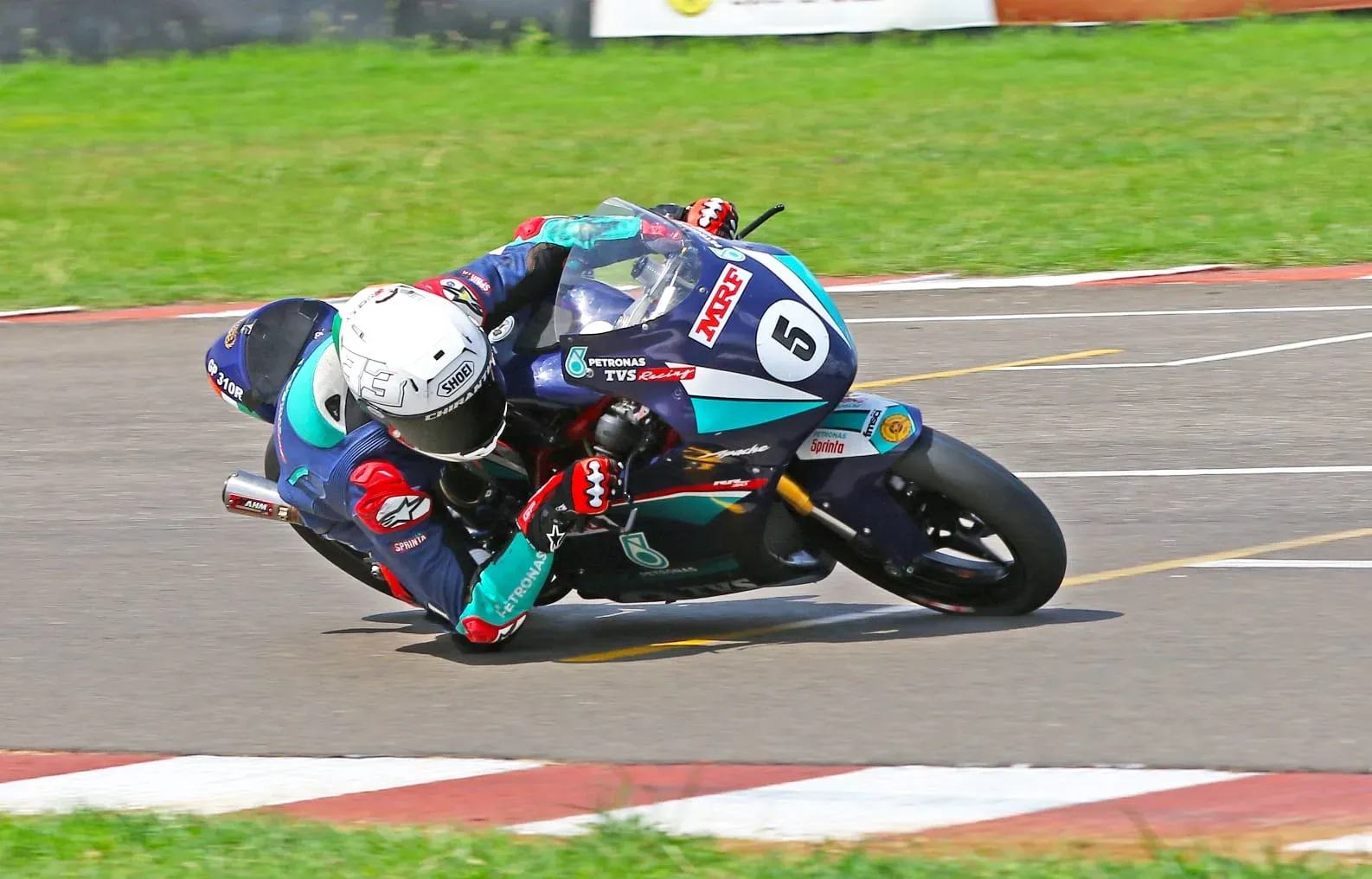 National Racing Challenge 2W 2026: Chiranth, Kamal Navas claim pole at Madras Circuit