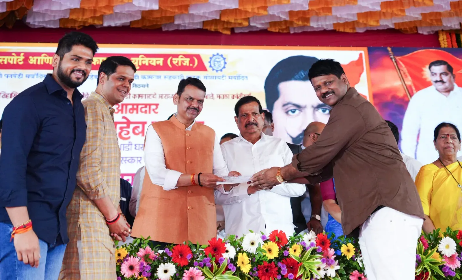 Navi Mumbai Corporator Donates ₹1 Lakh to CM Relief Fund for Drought Farmers