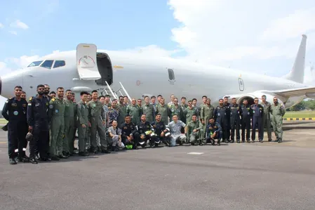 India-Singapore navies exchange maritime surveillance know-how at Paya Lebar
