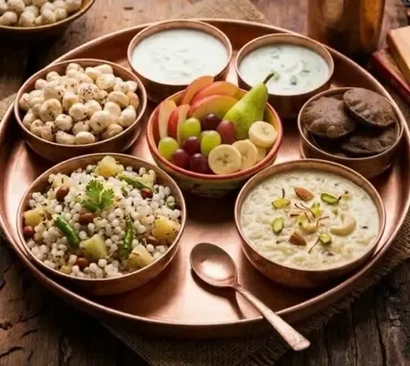 नवरात्रि विशेष : सात्विक और पौष्टिक तत्वों से भरपूर रखें 'व्रत की थाली', इन चीजों का सेवन नहीं होने देगा कमजोरी
