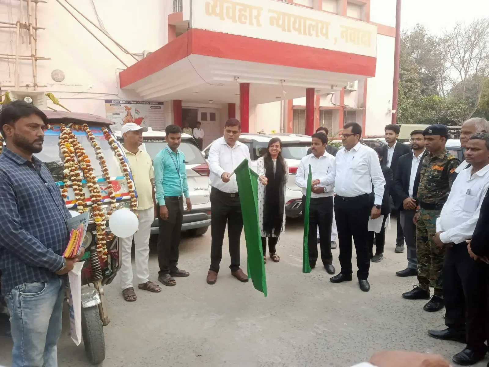 नवादा में राष्ट्रीय लोक अदालत के प्रचार-प्रसार की शुरुआत, न्यायाधीश ने दिखाई हरी झंडी