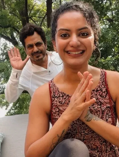 नवाजुद्दीन सिद्दीकी के साथ 'नकाब': श्रुति देशपांडे ने बताया शिकागो का वो यादगार थिएटर किस्सा