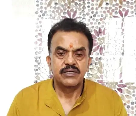 क्या नक्सल मुक्त भारत की ओर बढ़ रहा है देश? विकास और संविधान के दायरे में हो रहा काम : संजय निरुपम