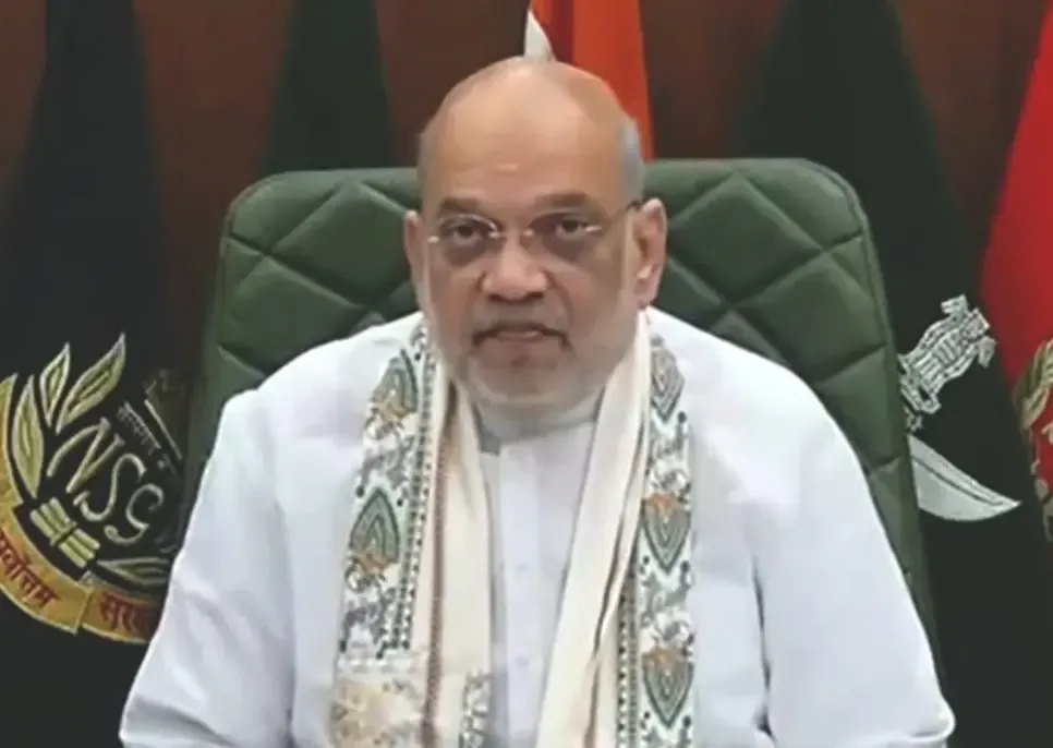 बस्तर के नक्सल-पीड़ित आदिवासियों के घाव भरना सरकार की जिम्मेदारी: अमित शाह