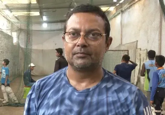 वैभव सूर्यवंशी का भारतीय टी20 टीम में चयन: कोच मनीष ओझा बोले — 'देश का नया सितारा आ चुका है'