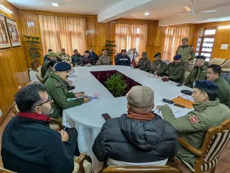 नए साल पर श्री माता वैष्णो देवी में श्रद्धालुओं की भारी भीड़ की संभावना, रियासी एसएसपी ने की समीक्षा