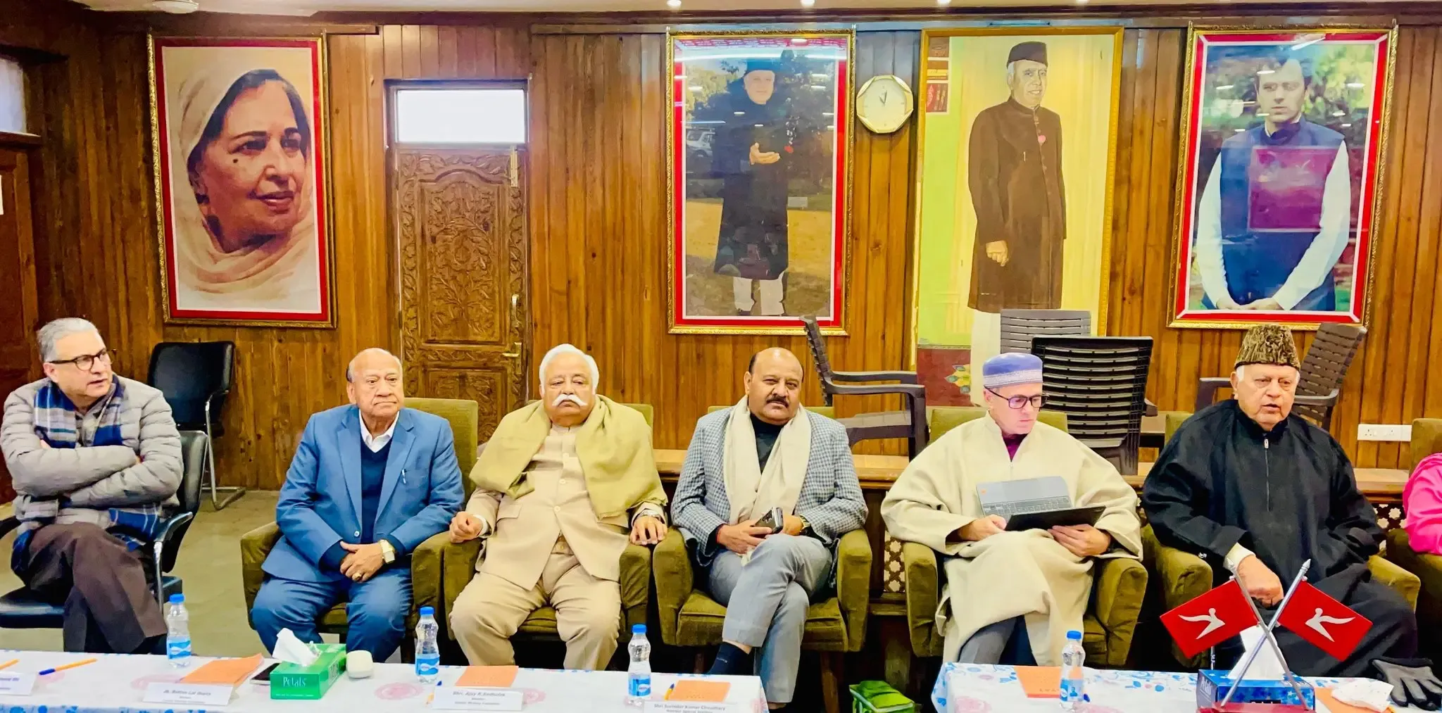 Did the NC Working Committee Pass Resolutions for Special Status and Statehood for J&K?