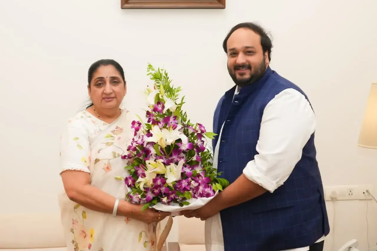 NCP names Zeeshan Siddique Mumbai unit president after Baba Siddique legacy