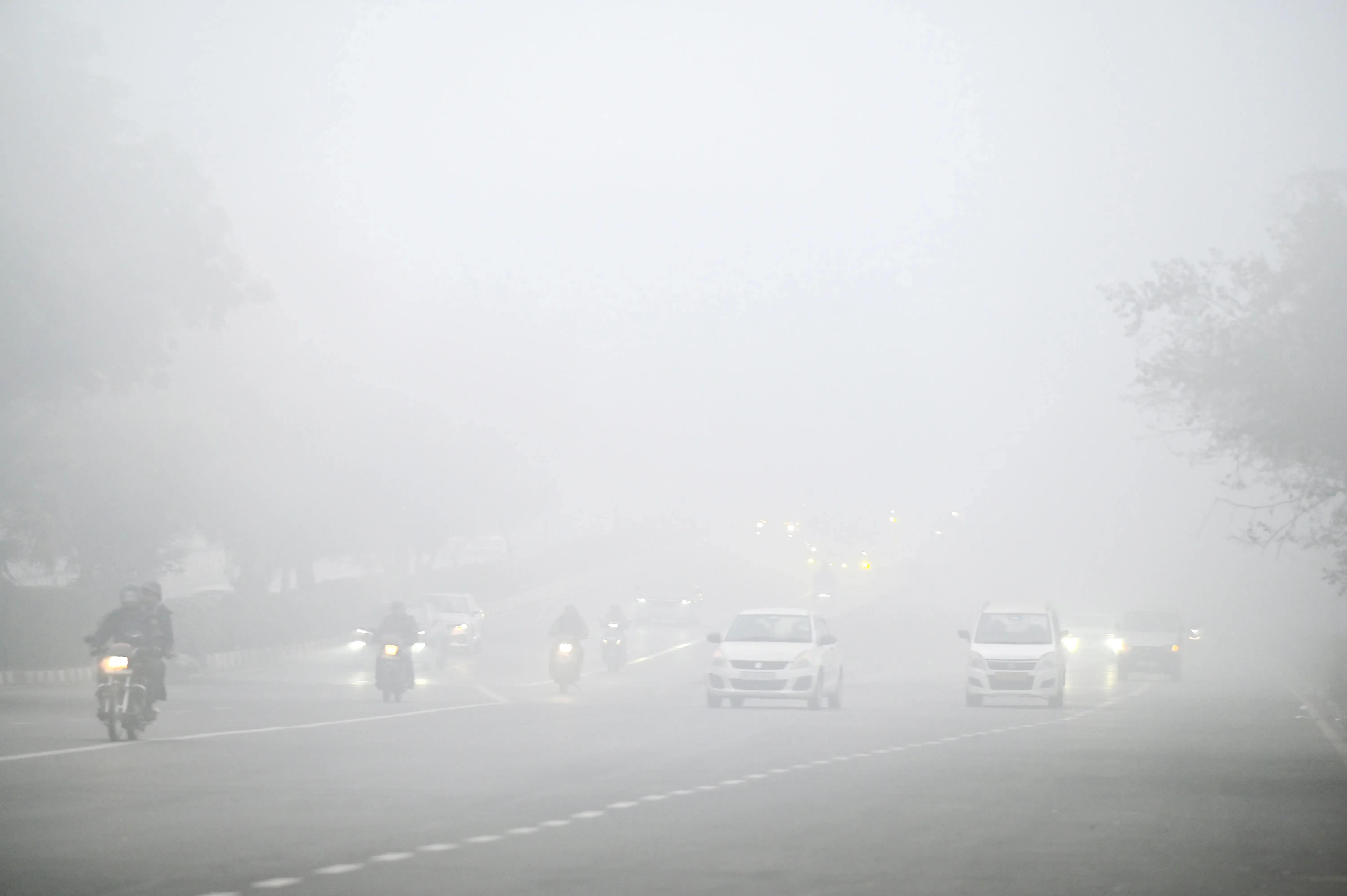 क्या एनसीआर में प्रदूषण और घने कोहरे का कहर जारी रहेगा?