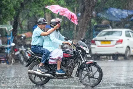 एनसीआर में 3 और 4 मई को येलो अलर्ट: बारिश, आंधी और 40-50 km/h हवाओं से मिलेगी गर्मी से राहत