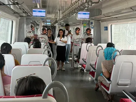 एनसीआरटीसी ने नमो भारत स्टेशनों पर चलाया मासिक धर्म स्वच्छता जागरूकता अभियान
