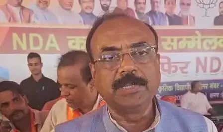 क्या एनडीए कार्यकर्ता सम्मेलन में डबल इंजन सरकार के विकास कार्यों की चर्चा हुई?