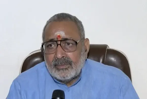 क्या एनडीए का घोषणा पत्र बिहार को विकसित राज्य बनाने का रोडमैप है?: गिरिराज सिंह