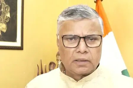 एनडीए में सबकुछ ठीक है, छोटी-मोटी बातों को सुलझा लिया जाएगा: धर्मवीर प्रजापति