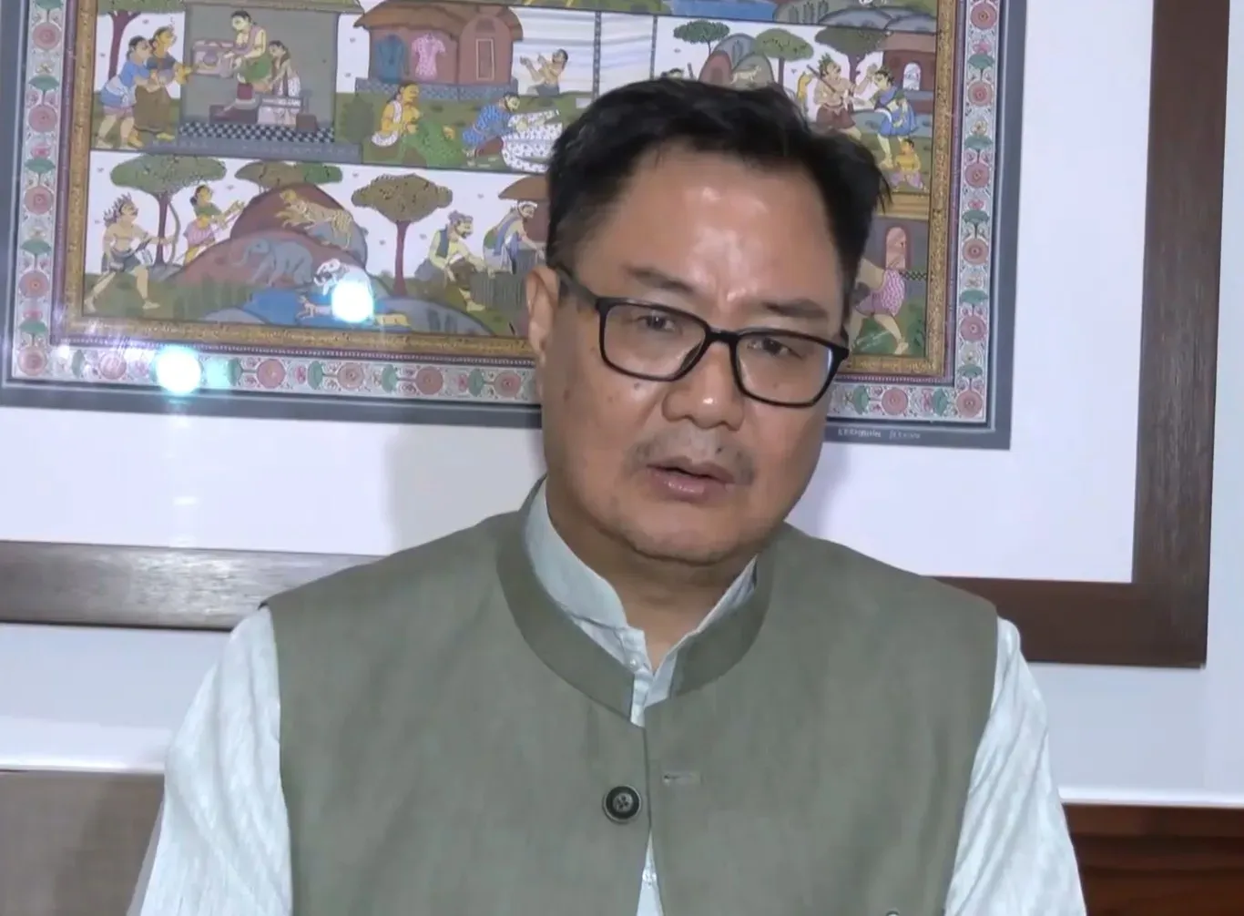 मॉनसून सत्र: NDA सांसदों का राहुल गांधी पर हमला, बोले — बयानबाजी छोड़ विधेयक के प्रावधानों पर बात करें