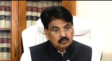 नीट पेपर लीक पर BJP का पलटवार: मनन मिश्रा बोले — राहुल गांधी बिना सोचे बोलते हैं, सभी मुख्य आरोपी गिरफ्तार