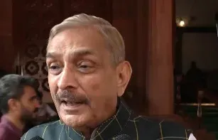 'नीट' से लेकर 'एफसीआरए' तक सदन में जवाब दें केंद्रीय गृह मंत्री : कांग्रेस