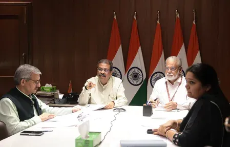 नीट यूजी 2026 पुनर्परीक्षा 21 जून को: धर्मेंद्र प्रधान ने 5400+ केंद्रों की तैयारियों की समीक्षा की
