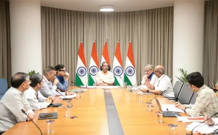 नीट यूजी पुनर्परीक्षा 21 जून: धर्मेंद्र प्रधान ने की तैयारियों की समीक्षा, सख्त सुरक्षा प्रोटोकॉल के निर्देश