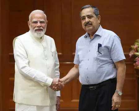 नीति आयोग के नवनियुक्त उपाध्यक्ष डॉ. अशोक लाहिड़ी ने प्रधानमंत्री मोदी से की मुलाकात