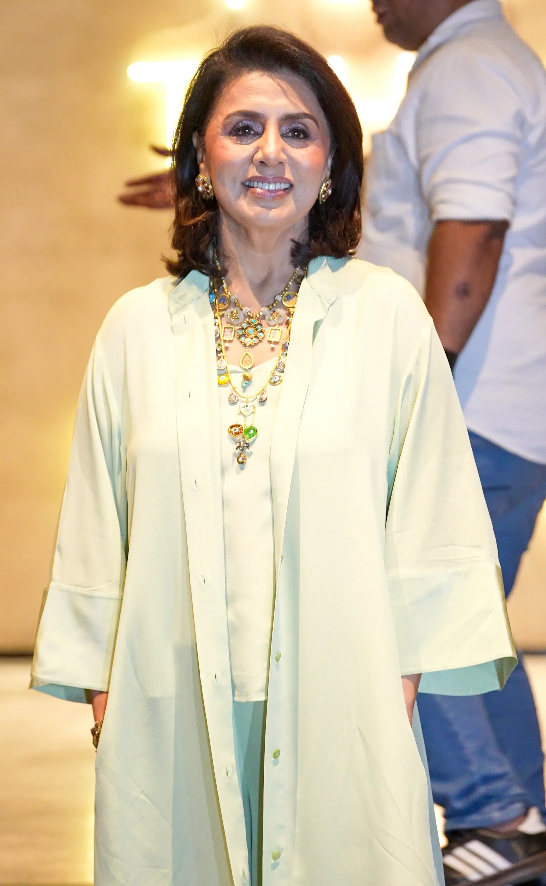 Neetu Kapoor on therapy after Rishi Kapoor's death: 'It felt like nonsense'