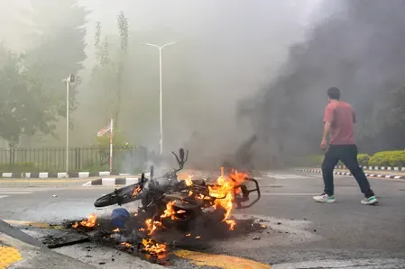 क्या नेपाल के हिंसक प्रदर्शनों से प्रवासी डर गए हैं? कमला गौतम बोलीं- हालात बेहद खराब