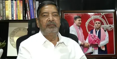 क्या नेपाल के मसले पर भारत को सर्तक रहना चाहिए? : सपा सांसद वीरेंद्र सिंह
