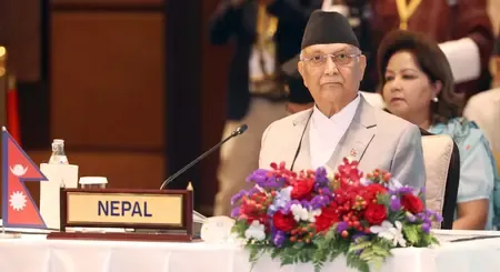 नेपाल में जेन जी का हिंसक प्रदर्शन जारी, पीएम ओली ने दिया इस्तीफा 