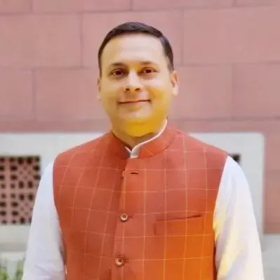 क्या नेपाल की अराजकता को जीवंत लोकतंत्र कहना उचित है? अमित मालवीय ने पूर्व सीईसी एसवाई कुरैशी पर उठाए सवाल