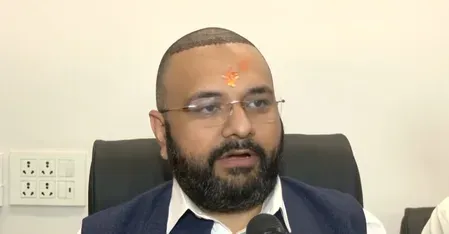नेपाल त्रासदी: 100 से अधिक भारतीय लापता, BJP सांसद हेमांग जोशी ने वडोदरावासियों के लिए जारी किया हेल्पलाइन नंबर