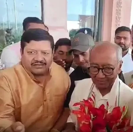 Digvijaya Singh Visits Ayodhya: Affirms Support for Ram Temple Construction