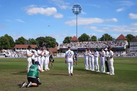 Ben Stokes retirement: NZ join England in guard of honour at Trent Bridge