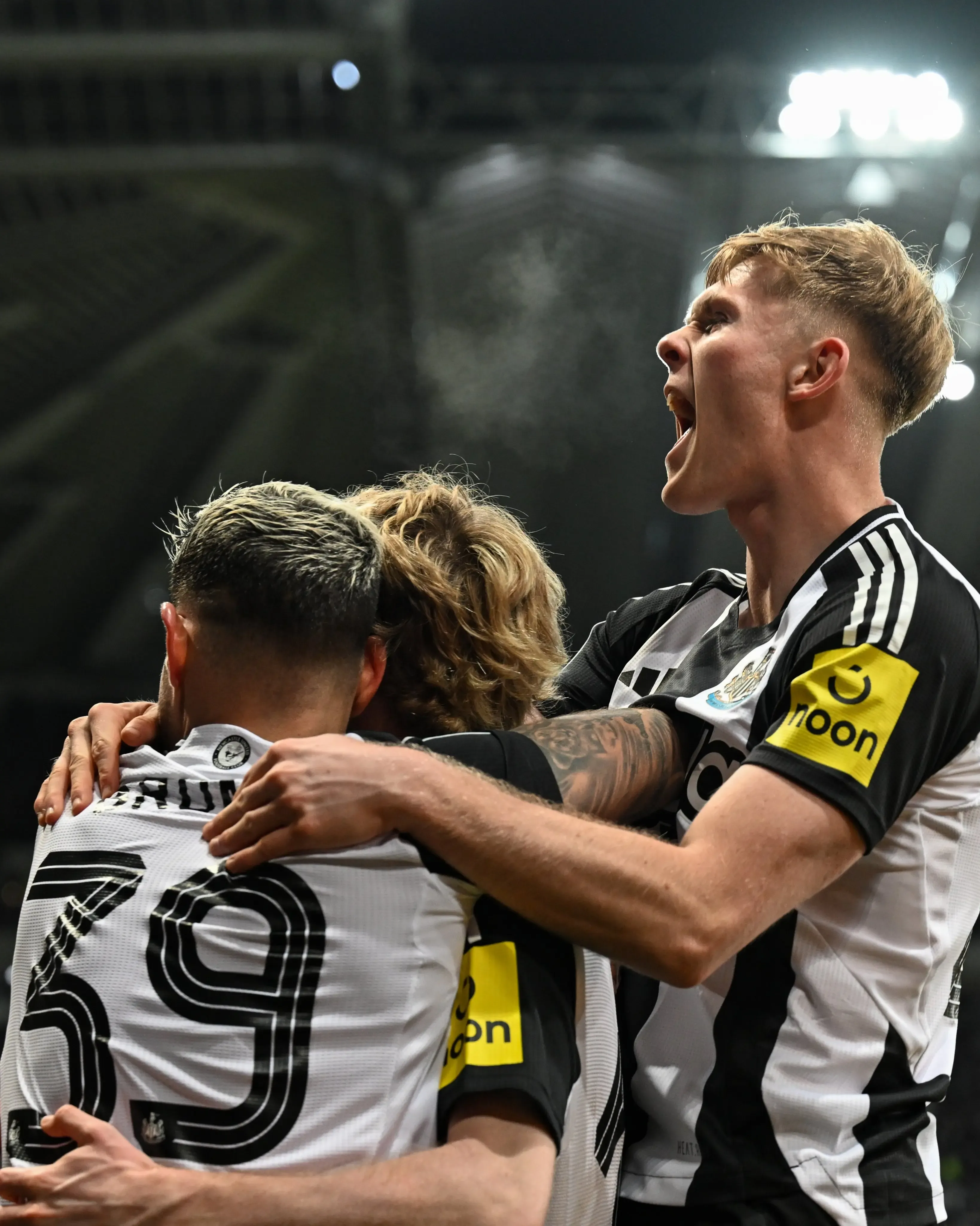 Eddie Howe Calls Newcastle vs Liverpool Carabao Cup Final a Thrilling Matchup