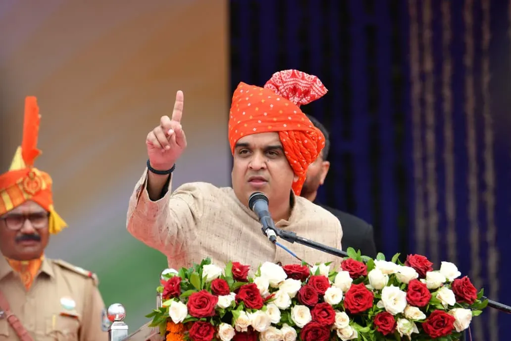 Viksit Bharat 2047: Gujarat Dy CM Sanghavi leads I-Day in Vadodara