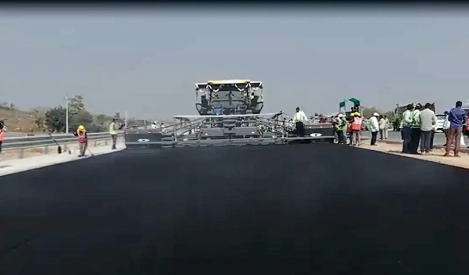 Did NHAI Break Two Guinness World Records in the Bengaluru-Vijayawada Expressway Construction?