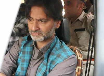 Should the Delhi HC Conduct In-Camera Hearings for Yasin Malik's Death Penalty Case?