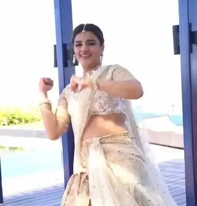 Nidhhi Agerwal Challenges Fans to Dance to ‘Kollagottinadhiro’ Hook Step
