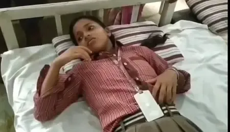 Nine Schoolgirls Faint Following Lightning Strike at Koderma's St. Maurya School, Investigation Launched