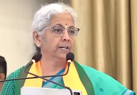 निर्मला सीतारमण ने कांग्रेस सरकार के आरोपों का किया खंडन, बोली- कर्नाटक को केंद्र से मिला रिकॉर्ड फंड