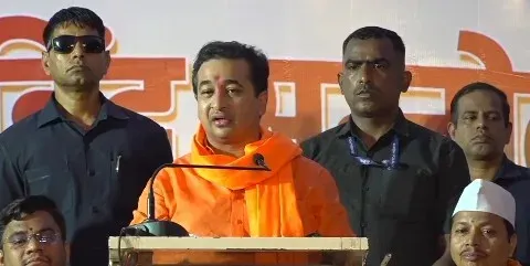 नितेश राणे का 'वर्चुअल बकरीद' वाला बयान: कंप्यूटर पर फोटो लगाकर त्योहार मनाने की सलाह
