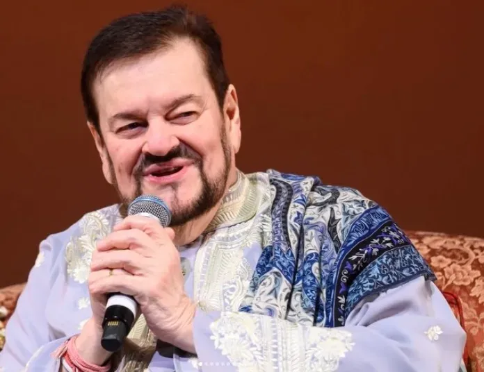Manoj Kumar 89th birth anniversary: Nitin Mukesh calls him 'a God'