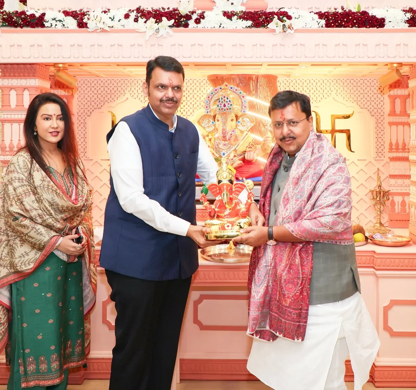भाजपा अध्यक्ष नितिन नबीन ने मुंबई में गणपति दर्शन किए, 17 सितंबर से इंदौर-उज्जैन दौरे पर
