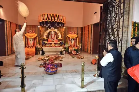 Did Nitin Nabin Offer Prayers at Ramakrishna Ashram in Delhi?