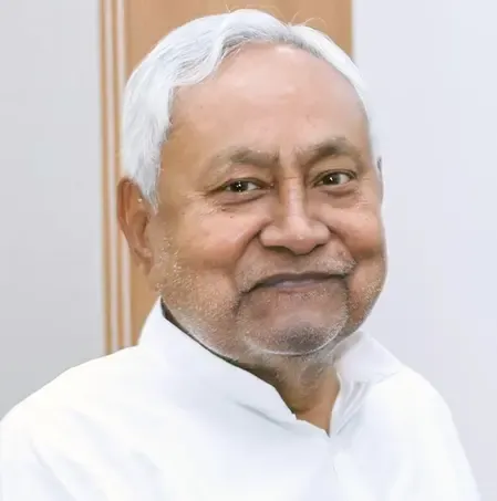 Did Nitish Kumar Just Announce a Major Increase in Journalists' Pension?
