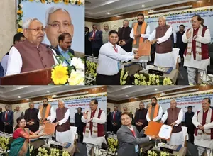 Nitish Kumar Presents Job Letters to 6,837 New Recruits in Government Sectors