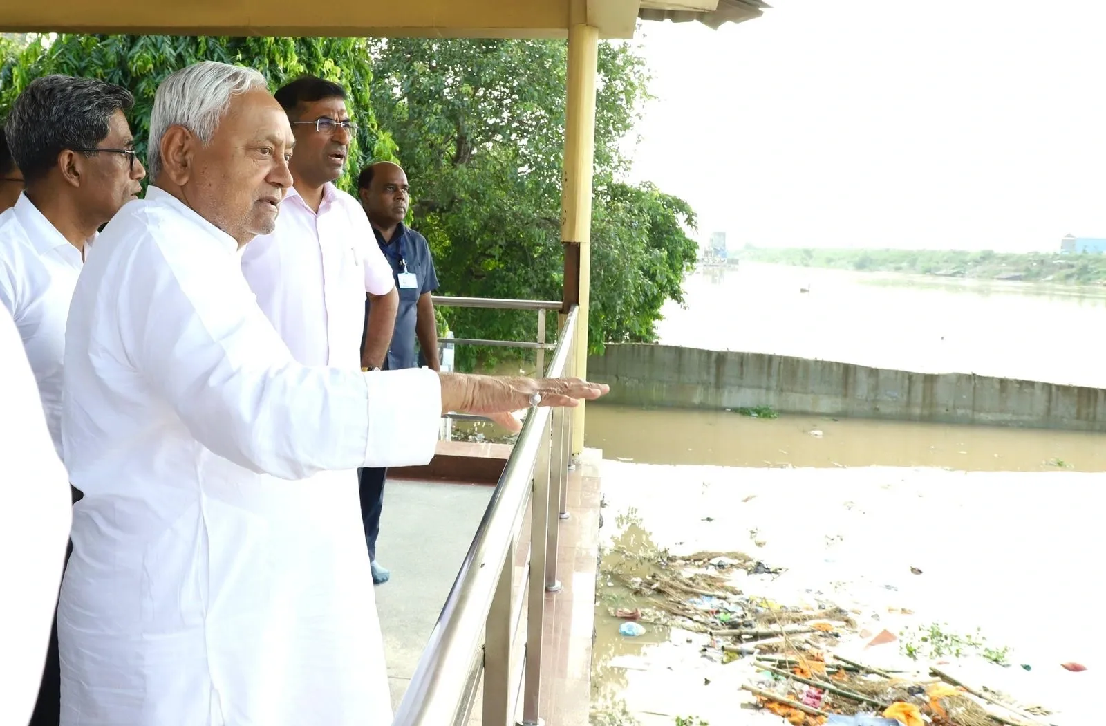 Did Nitish Kumar Just Launch Bihar Gaurav Udyan at Bans Ghat?