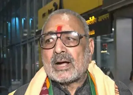 नीतीश कुमार ने अपनी मर्जी से राज्यसभा चुना, उनके अनुसार ही बिहार की सरकार चलेगी: गिरिराज सिंह 