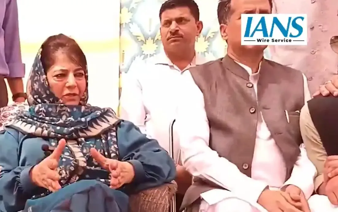 Mehbooba Mufti: No Distinction Between L-G and NC Governance